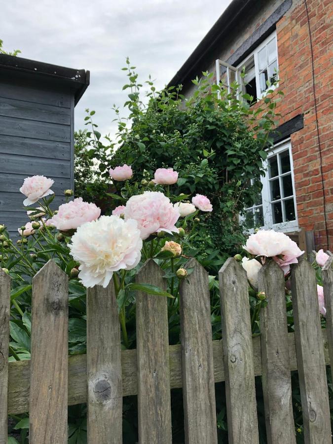 The Cottage Sulgrave Extérieur photo